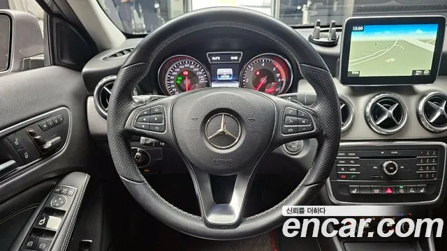 Mercedes-Benz GLA-Class 2016 — фото 13