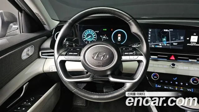 Hyundai AVANTE 2021 — фото 12