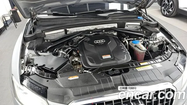 Audi Q5 2015 — фото 6