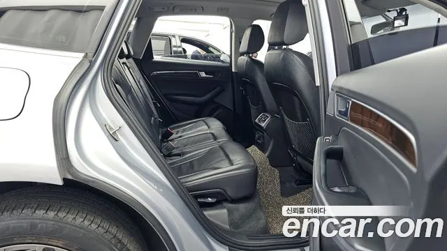 Audi Q5 2015 — фото 12