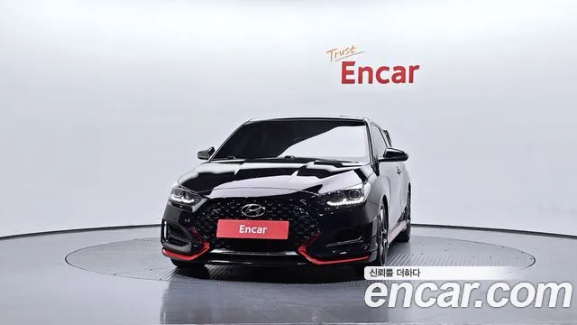 Hyundai Veloster 2021 — фото 3