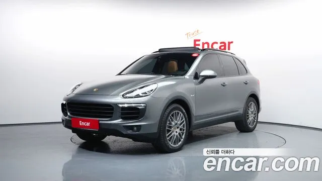 Porsche Cayenne 2015 — фото 1