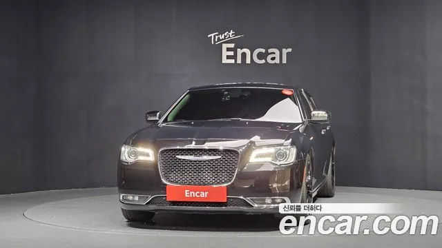 Chrysler 300C 2015 — фото 3