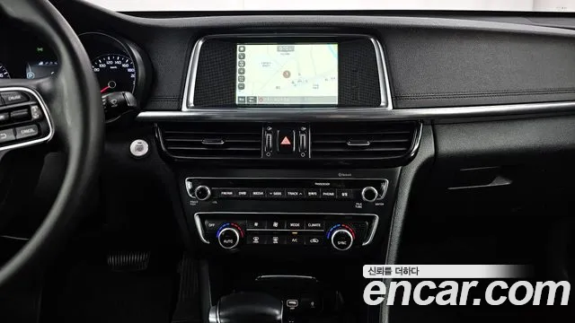 Kia K5 2016 — фото 16