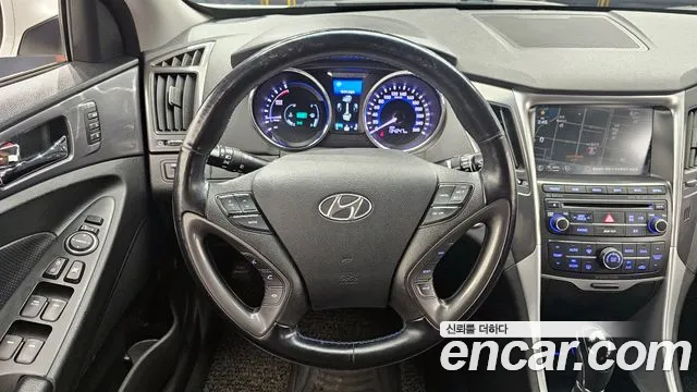 Hyundai Sonata 2014 — фото 13