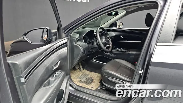 Hyundai Tucson 2023 — фото 10