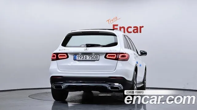 Mercedes-Benz GLC-Class 2021 — фото 4