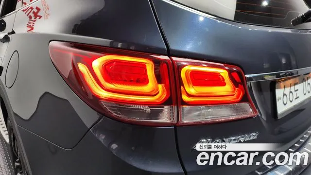 Hyundai Maxcruz 2017 — фото 9