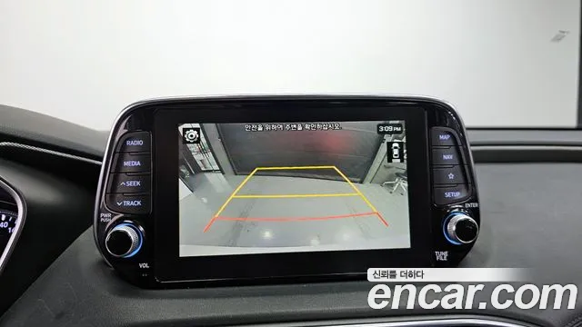 Hyundai Santafe 2020 — фото 15