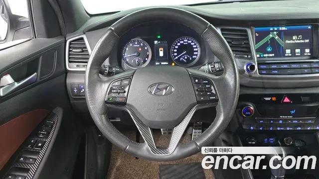 Hyundai Tucson 2018 — фото 13