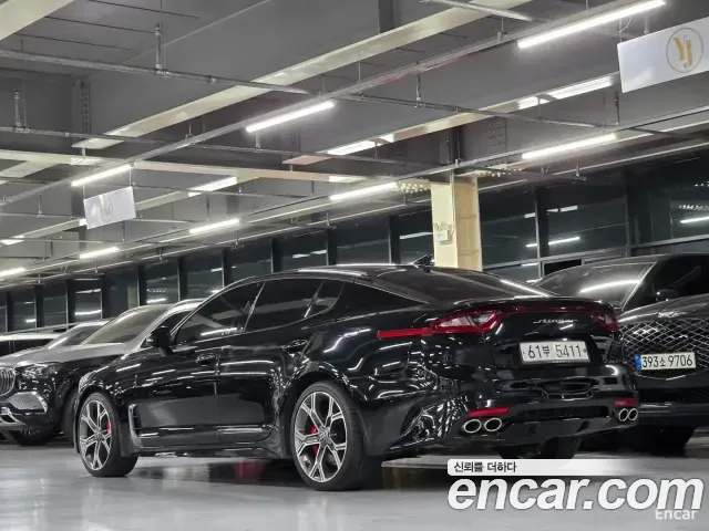 Kia Stinger 2018 — фото 2