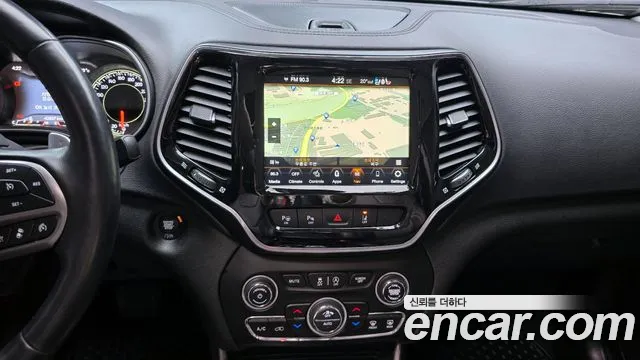 Jeep Cherokee 2021 — фото 15