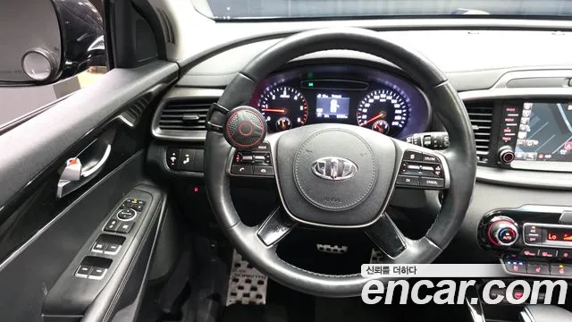 Kia Sorento 2018 — фото 13