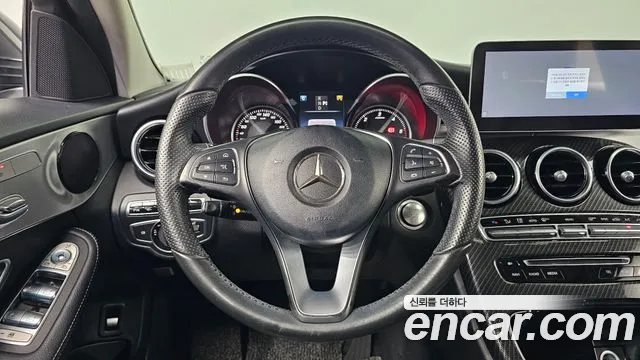 Mercedes-Benz C-Class 2016 — фото 16