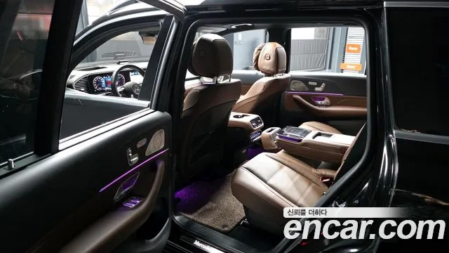 Mercedes-Benz GLS-Class 2025 — фото 16