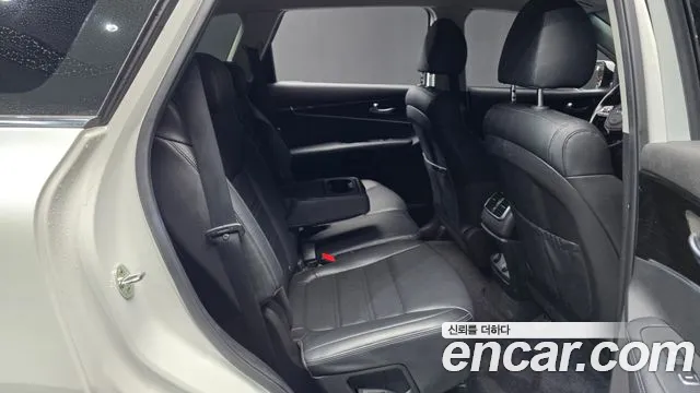 Kia Sorento 2020 — фото 12