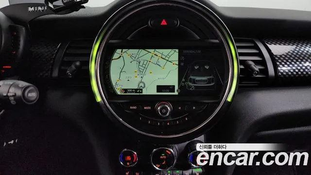 Mini Cooper 2015 — фото 12