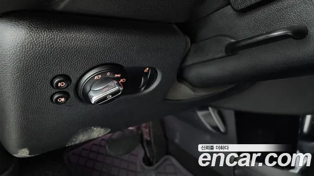 Mini Cooper 2015 — фото 17