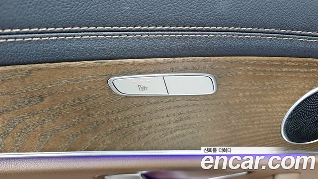 Mercedes-Benz E-Class 2021 — фото 17