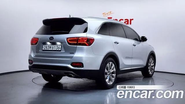 Kia Sorento 2018 — фото 2