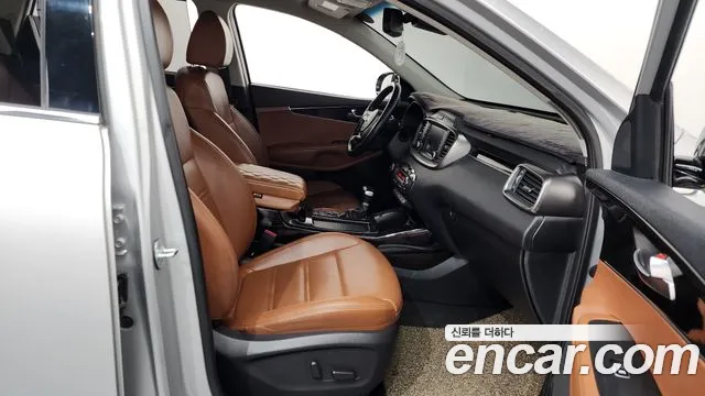 Kia Sorento 2018 — фото 11