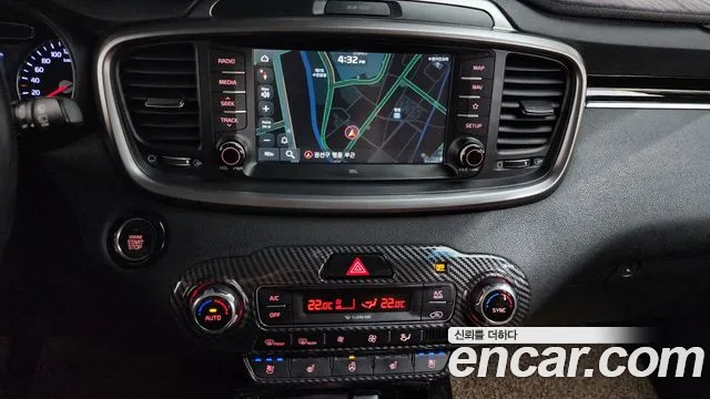 Kia Sorento 2018 — фото 15