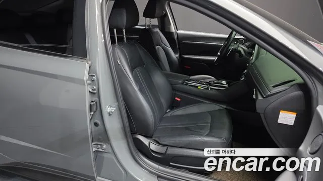 Hyundai Sonata 2022 — фото 12