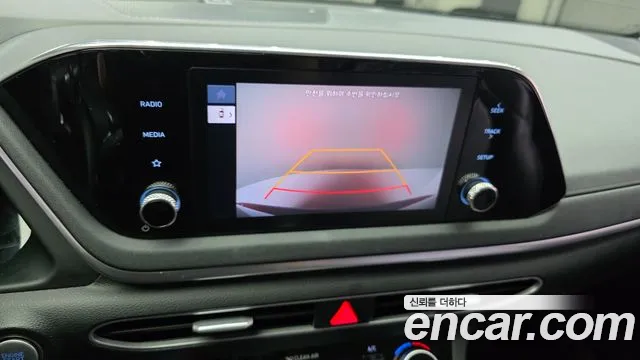 Hyundai Sonata 2022 — фото 19