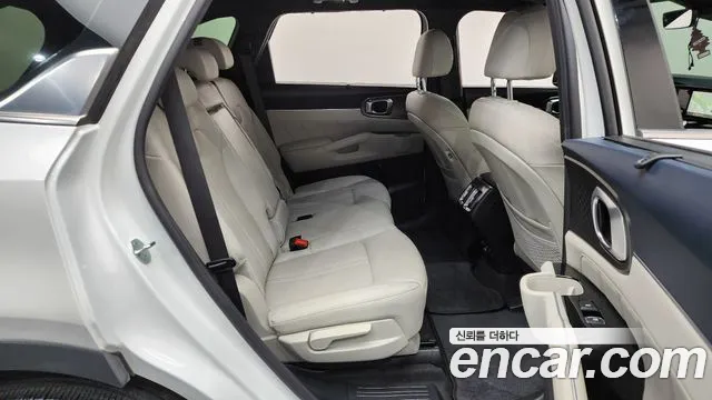 Kia Sorento 2021 — фото 12