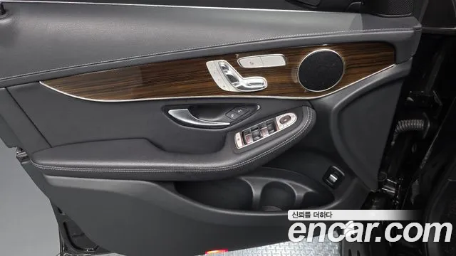 Mercedes-Benz GLC-Class 2020 — фото 13