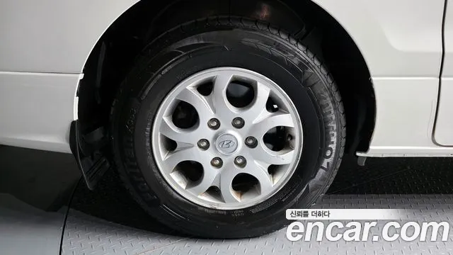 Hyundai Starex 2015 — фото 5
