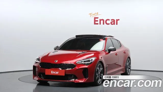 Kia Stinger 2020 — фото 1