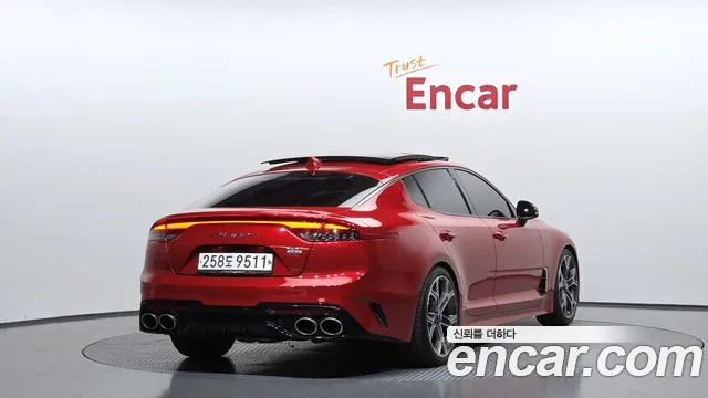 Kia Stinger 2020 — фото 2