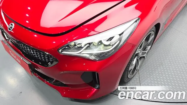 Kia Stinger 2020 — фото 8