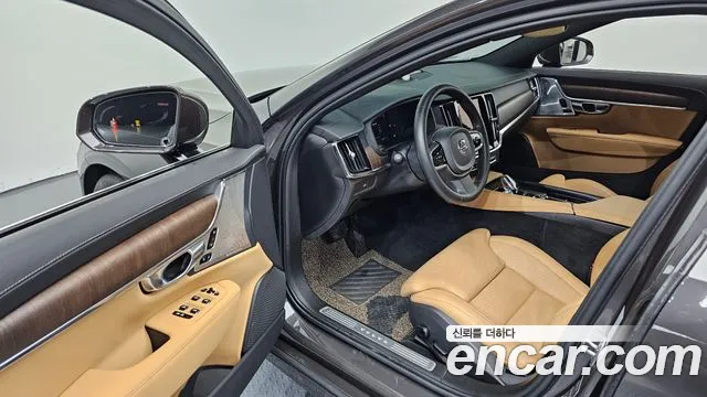 Volvo S90 2023 — фото 13