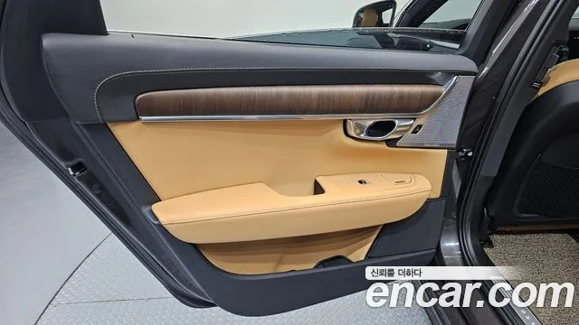 Volvo S90 2023 — фото 15