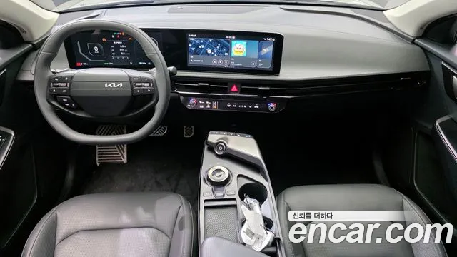 Kia EV6 2025 — фото 10