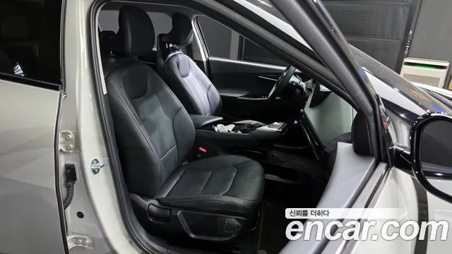 Kia EV6 2025 — фото 17