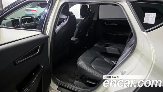 Kia EV6 2025 — фото 18