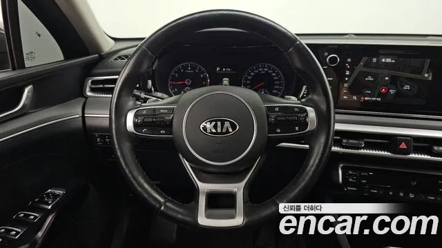 Kia K5 2021 — фото 14