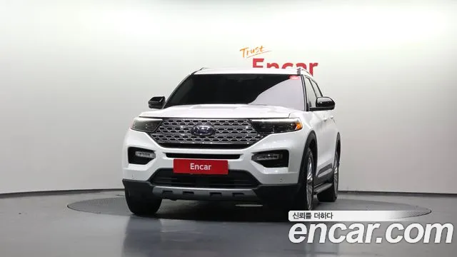 Ford Explorer 2023 — фото 3