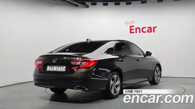 Honda Accord 2019 — фото 2