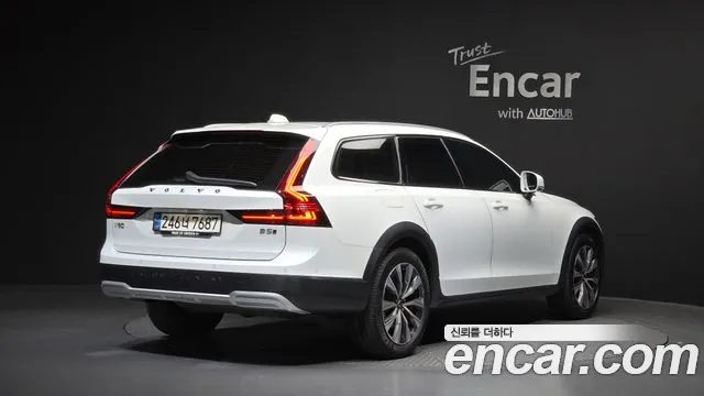 Volvo V90 2021 — фото 2