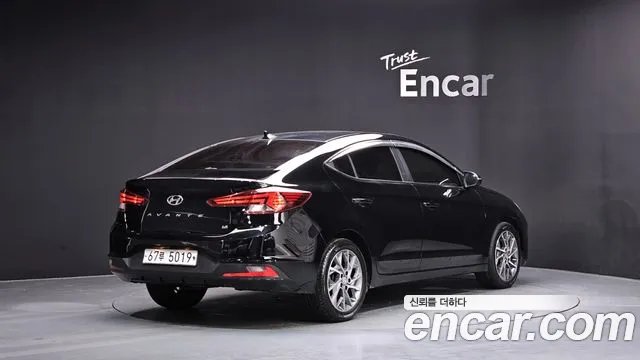 Hyundai AVANTE 2019 — фото 2