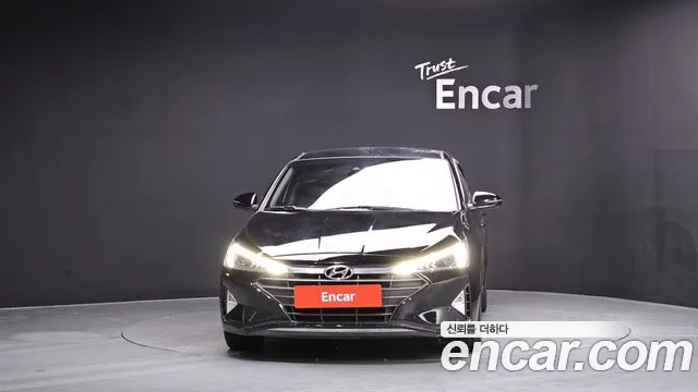 Hyundai AVANTE 2019 — фото 3