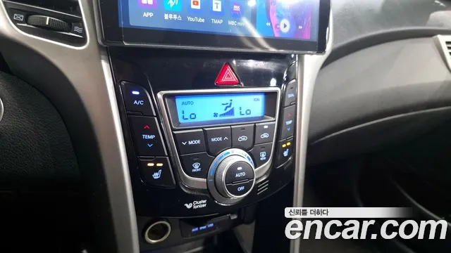 Hyundai i30 2014 — фото 16