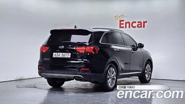 Kia Sorento 2018 — фото 1