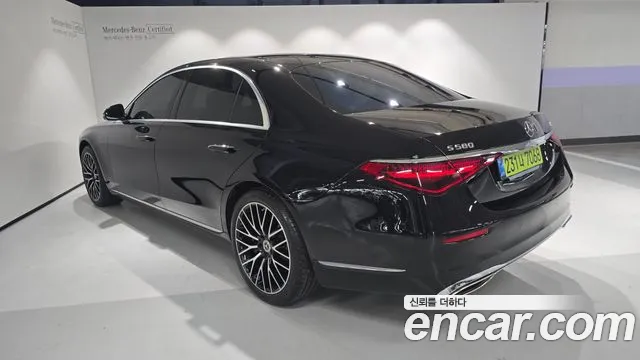 Mercedes-Benz S-Class 2025 — фото 3
