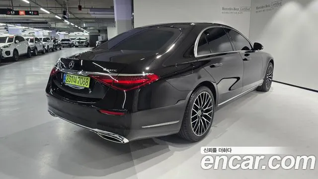 Mercedes-Benz S-Class 2025 — фото 4