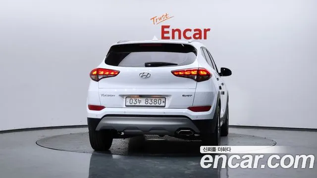 Hyundai Tucson 2017 — фото 4